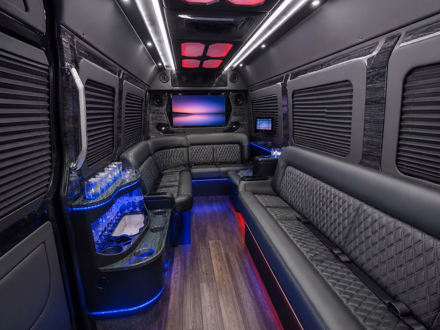 choosing the right bus for a multi day long distance trip from fayetteville