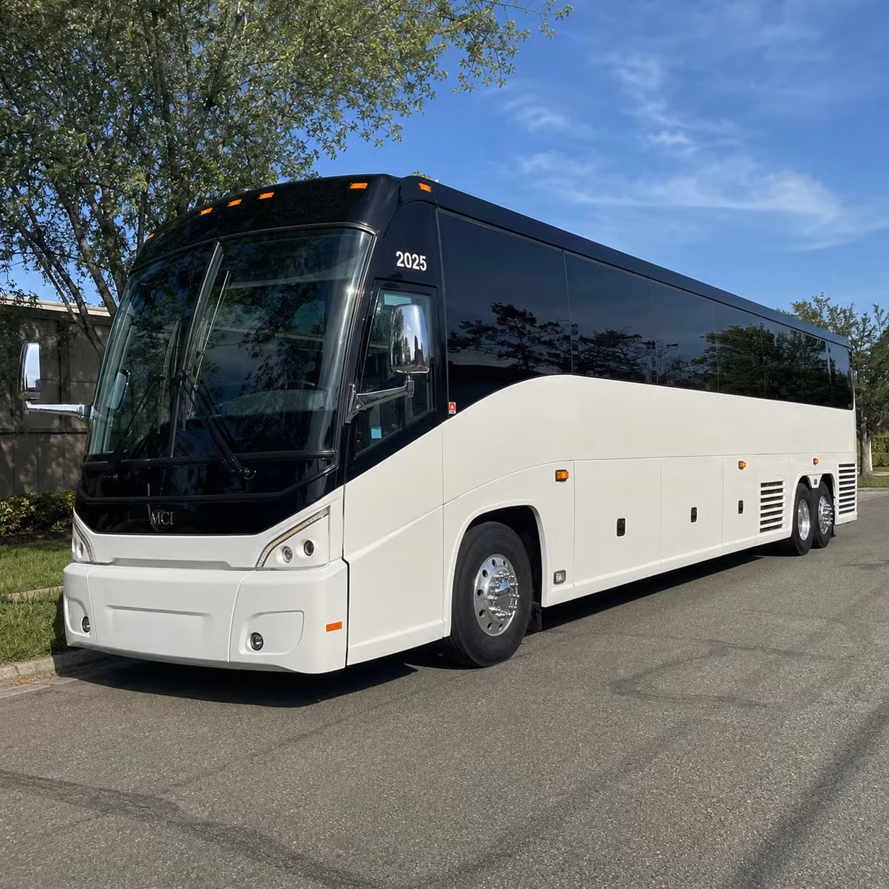 fayetteville church groups love having a reliable bus for sunday shuttle services