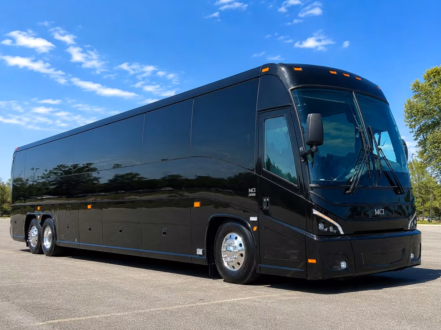 it s easy to plan field trips to crystal bridges museum with the right bus